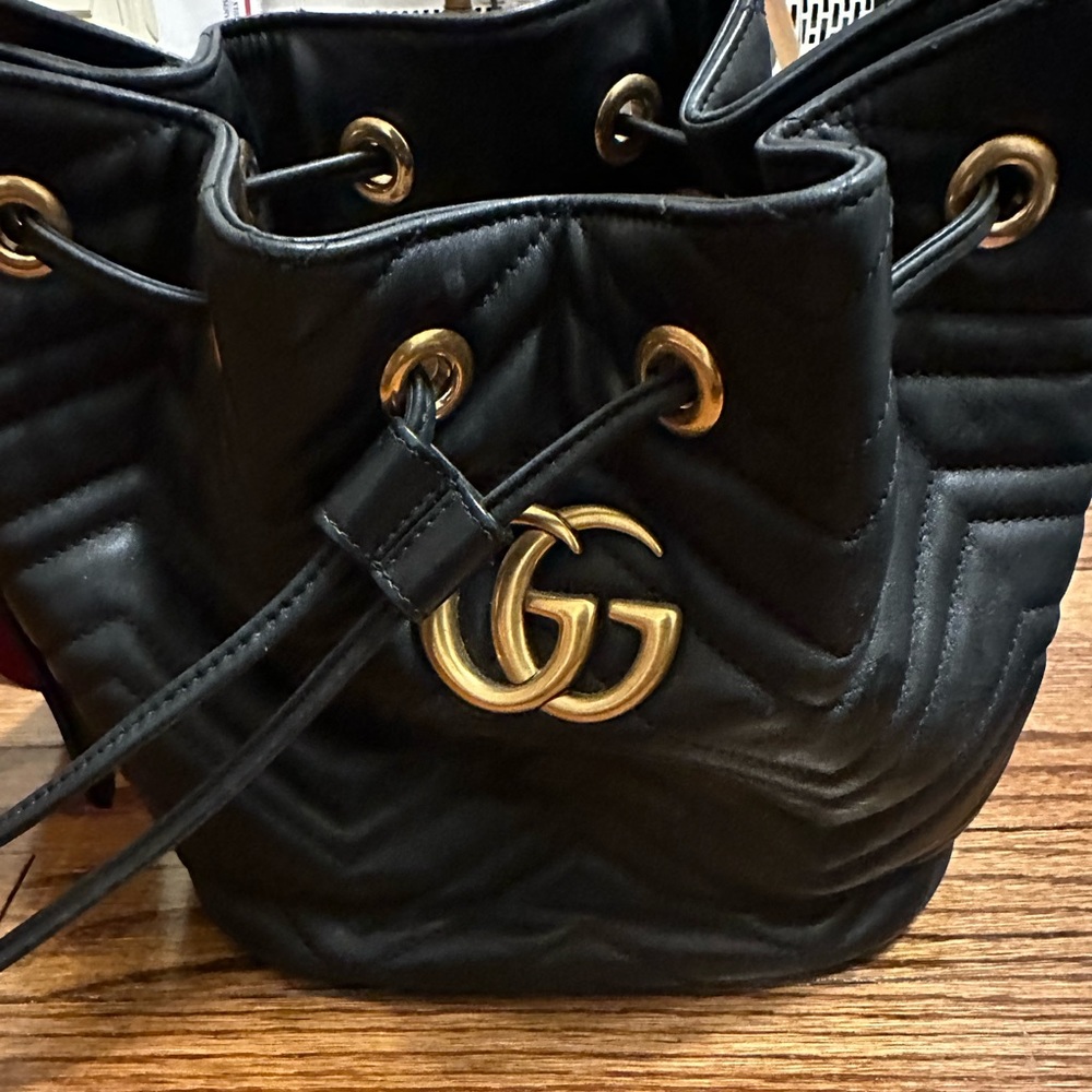 Gucci Marmont bucket bag